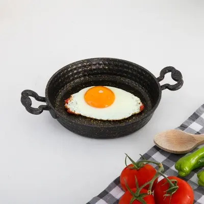 Cast Egg Pan